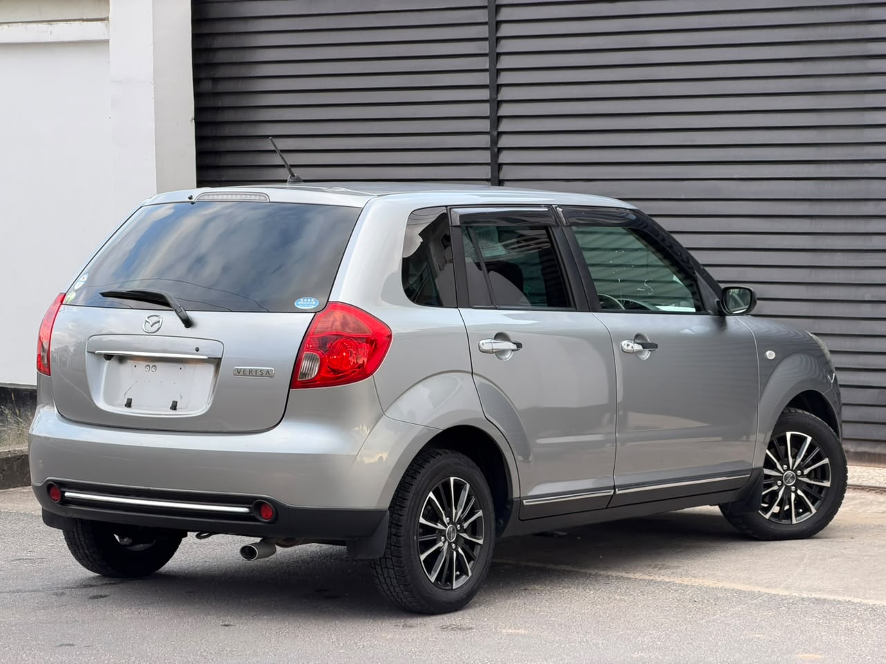 MAZDA VERISA thumbnail 3